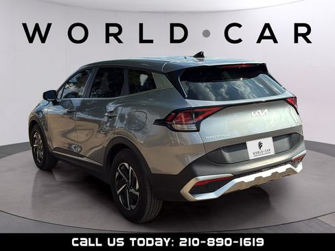 Used 2025 Kia Sportage LX FWD image 13