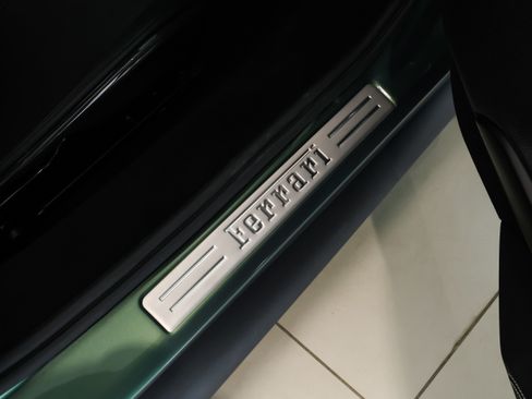 Used 2023 Ferrari 296 GTS RWD image 9