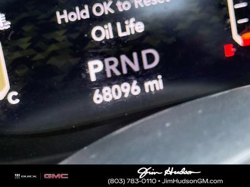 Used 2022 Jeep Gladiator Overland AWD/4WD image 3