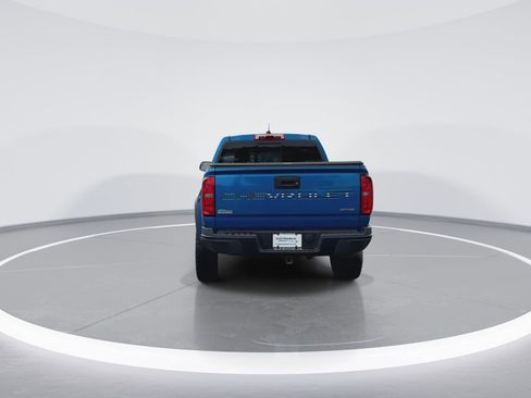 Used 2022 Chevrolet Colorado ZR2 AWD/4WD image 7