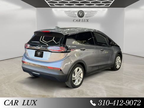 Used 2023 Chevrolet Bolt LT FWD image 5