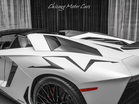 Used 2016 Lamborghini Aventador LP 750-4 Superveloce image 37