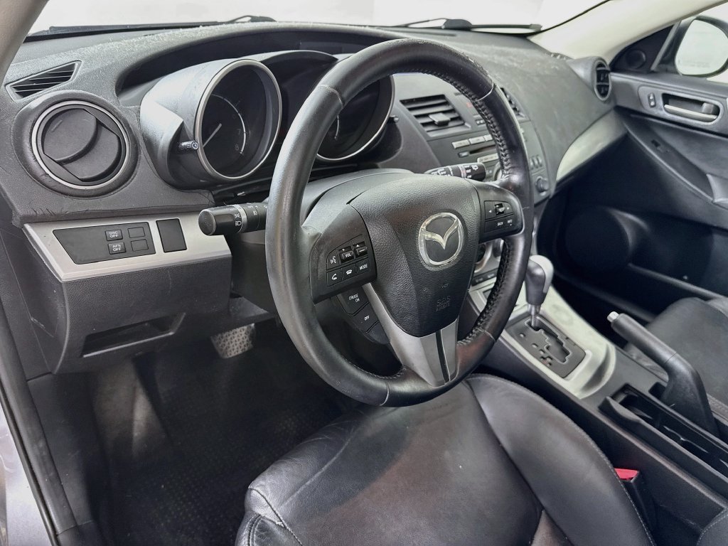 Used 2010 MAZDA MAZDA3 s Grand Touring FWD image 9