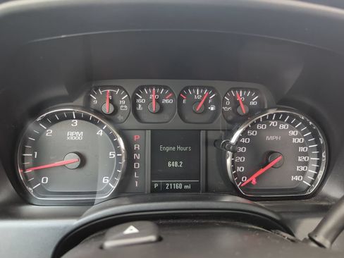 Used 2018 Chevrolet Silverado 2500 W/T AWD/4WD image 13