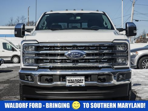 Used 2025 Ford F350 Lariat w/ Chrome Package image 2