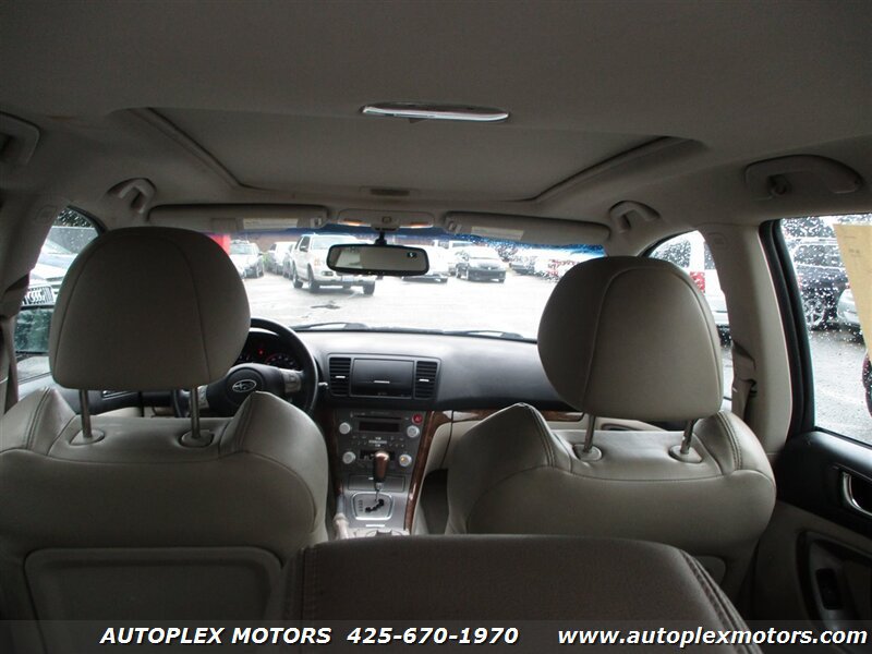 Used 2008 Subaru Outback 2.5XT Limited AWD/4WD image 15