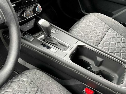 New 2025 Nissan Kicks SV w/ SV Premium Package image 7