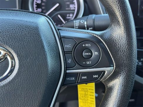 Used 2023 Toyota Camry LE image 11