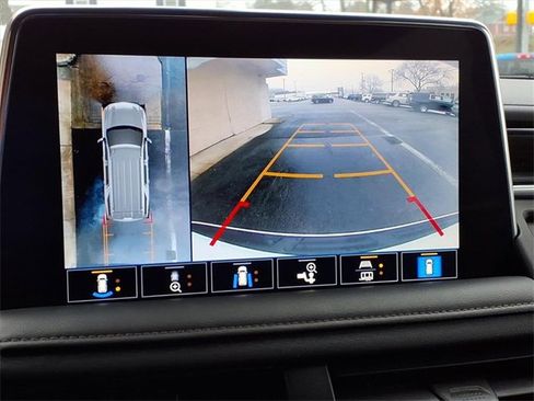 Used 2021 Chevrolet Tahoe High Country w/ Premium Package image 25