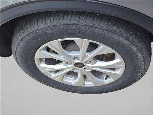 Certified 2023 Ford Escape Active FWD image 9