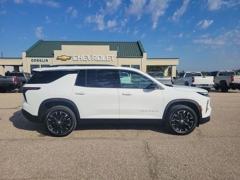 New 2026 Chevrolet Traverse LT w/ Sun and Wheel Package image 22