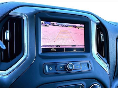 New 2026 Chevrolet Silverado 2500 Custom w/ Custom Value Package AWD/4WD image 15