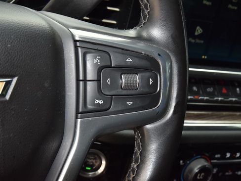Used 2023 Chevrolet Silverado 1500 LT AWD/4WD image 22