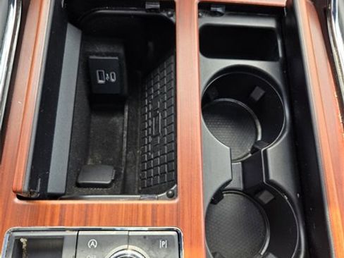 Certified 2024 Lincoln Navigator Reserve image 24