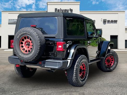 Used 2022 Jeep Wrangler Rubicon w/ LED Lighting Group AWD/4WD image 2