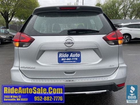 Used 2018 Nissan Rogue S AWD/4WD image 6