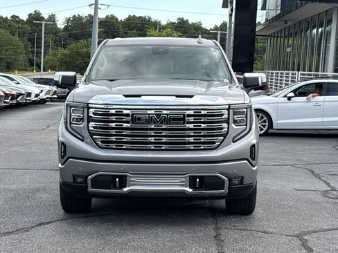 Used 2026 GMC Sierra 1500 Denali w/ Denali Reserve Package AWD/4WD image 12
