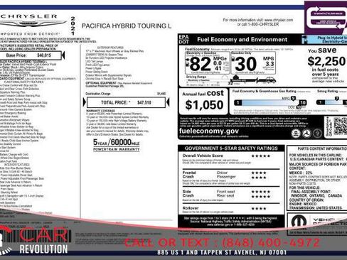 Used 2021 Chrysler Pacifica Touring-L FWD image 11