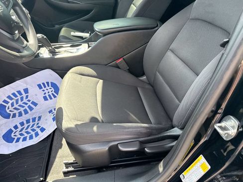 Used 2019 Chevrolet Malibu LS FWD image 21