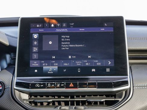 New 2026 Jeep Compass Latitude AWD/4WD image 15