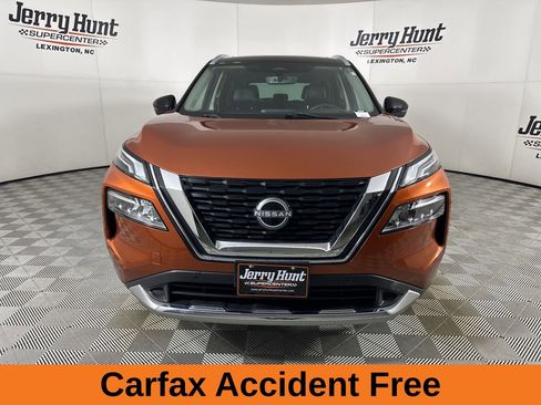 Used 2023 Nissan Rogue Platinum w/ Platinum Premium Package image 3