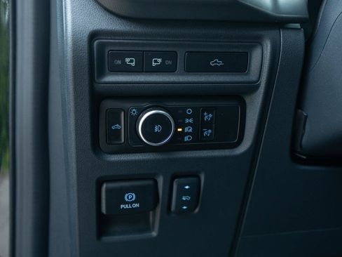 Used 2024 Ford F150 Lariat w/ Bed Utility Package AWD/4WD image 22