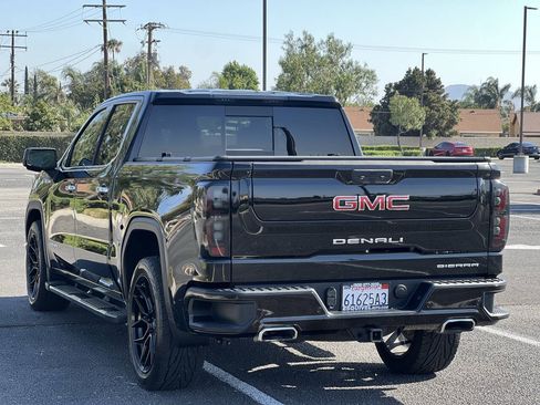 Used 2020 GMC Sierra 1500 Denali RWD image 18