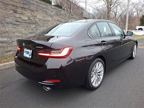 Used 2023 BMW 330i xDrive Sedan w/ Driving Assistance Package image 6