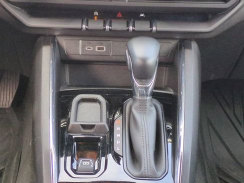 Used 2024 GMC Canyon Elevation RWD image 20