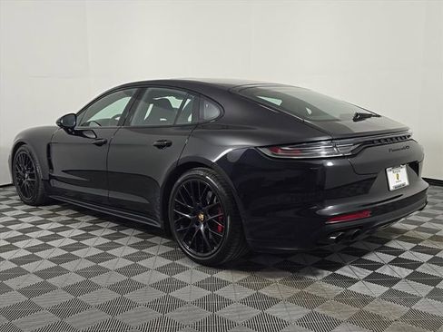 Certified 2023 Porsche Panamera GTS image 3
