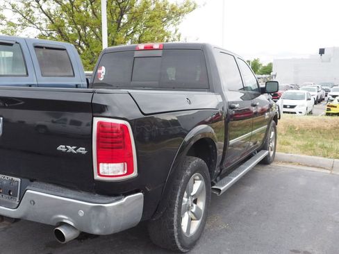 Used 2015 RAM 1500 Laramie w/ Convenience Group AWD/4WD image 4