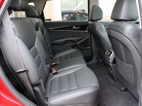 Used 2020 Kia Sorento SX image 48