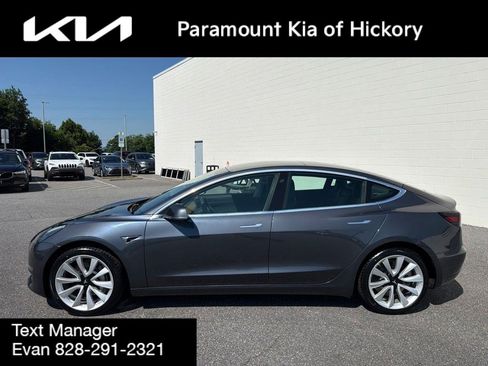 Used 2020 Tesla Model 3 Standard Range RWD image 4