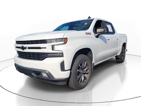 Used 2021 Chevrolet Silverado 1500 RST image 3