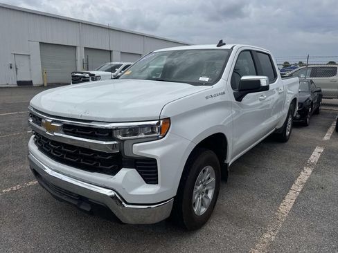 Used 2025 Chevrolet Silverado 1500 LT RWD image 15