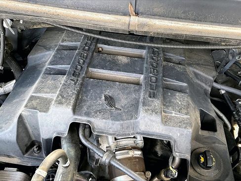 Used 2018 Ford F150 Lariat image 32