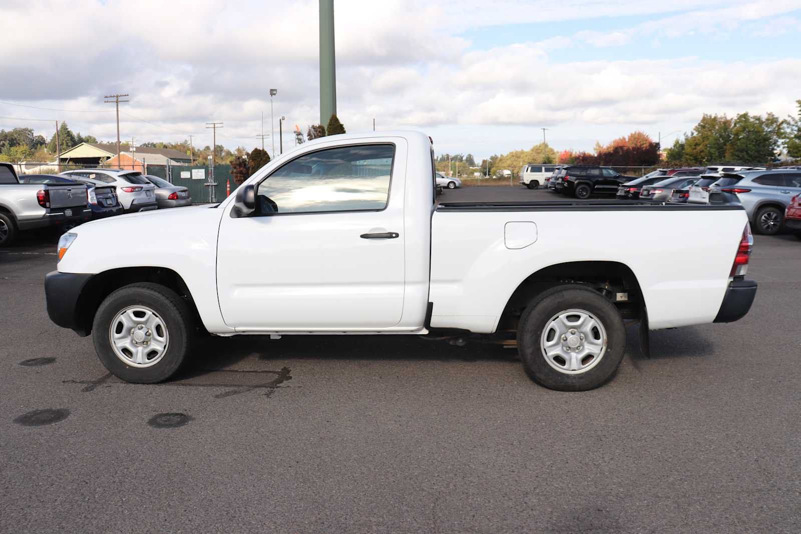 Used 2011 Toyota Tacoma 2WD Regular Cab image 8