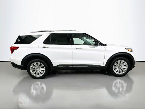 Used 2023 Ford Explorer Limited w/ Equipment Group 301A image 8