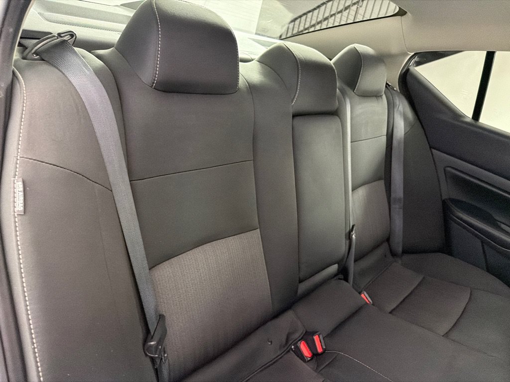 Used 2024 Nissan Altima 2.5 SV AWD/4WD image 18