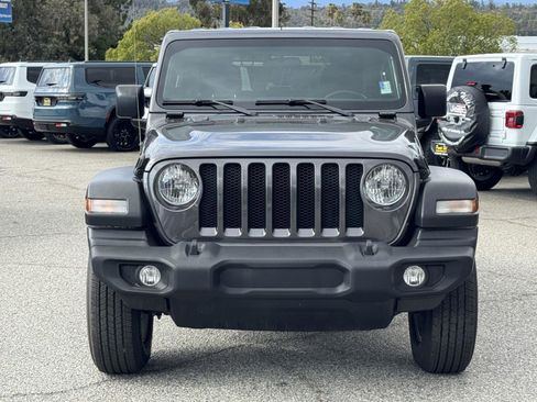 Used 2022 Jeep Wrangler Sport AWD/4WD image 2