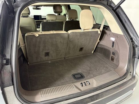 Used 2020 Lincoln Aviator Reserve w/ Elements Package Plus image 38