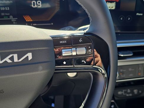 New 2026 Kia Sorento S w/ S Panoramic Sunroof Package image 35