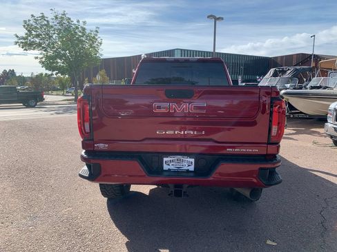 Used 2020 GMC Sierra 2500 Denali w/ Denali Ultimate Package AWD/4WD image 6