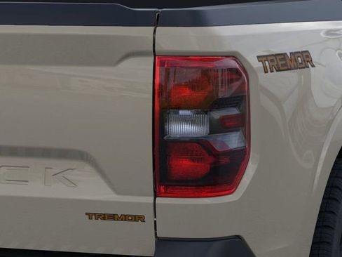 New 2025 Ford Maverick Tremor image 22