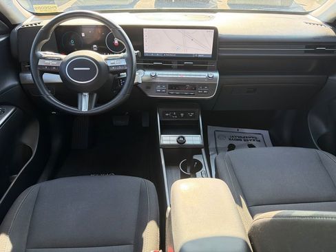Used 2024 Hyundai Kona SEL FWD image 22