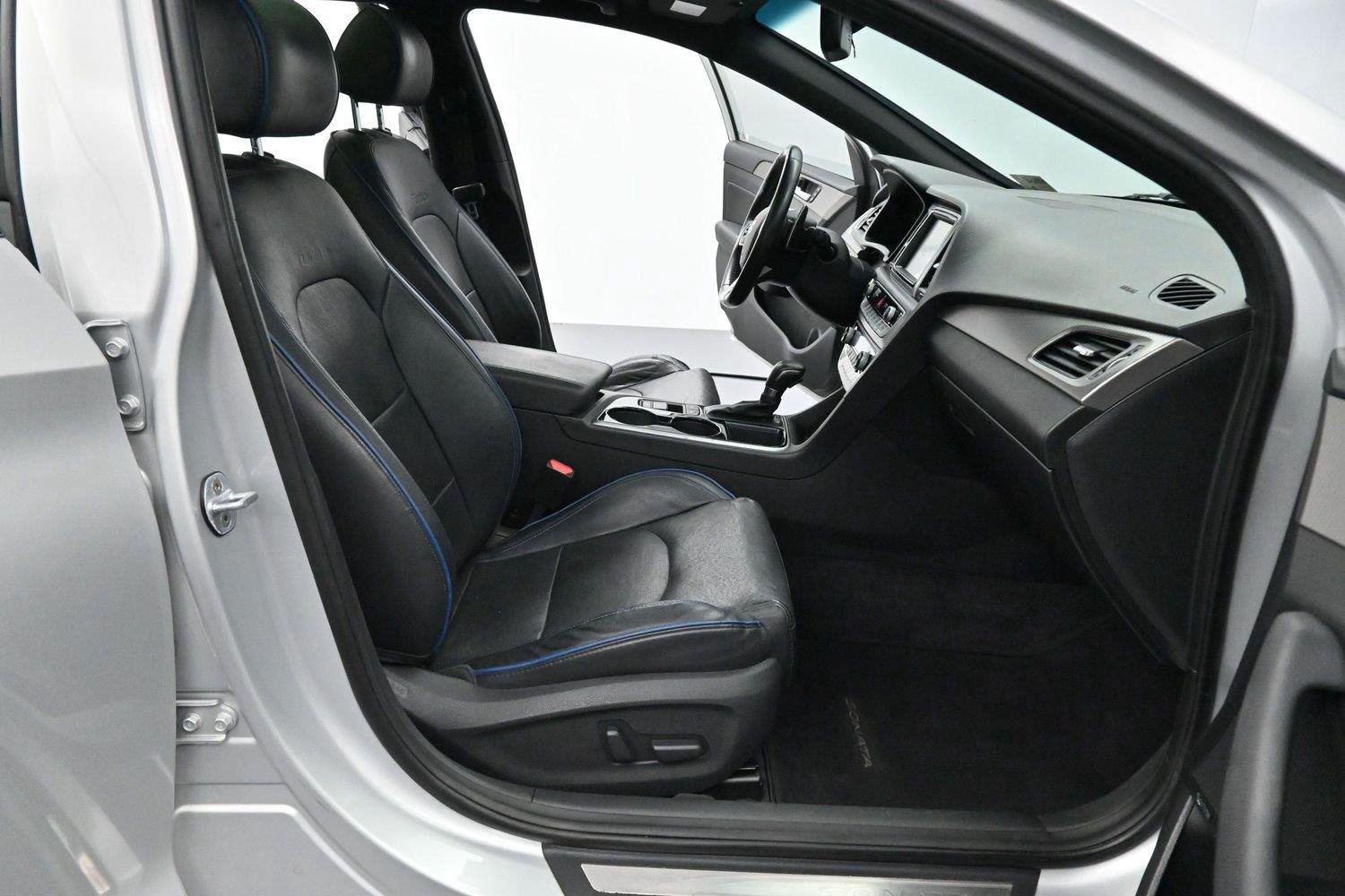 Used 2019 Hyundai Sonata Limited FWD image 32