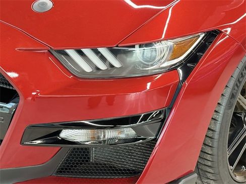 Used 2020 Ford Mustang Shelby GT500 w/ Technology Package image 25