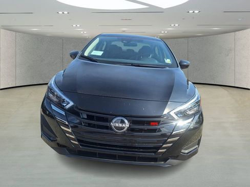 Certified 2025 Nissan Versa SR w/ Trunk Package image 8