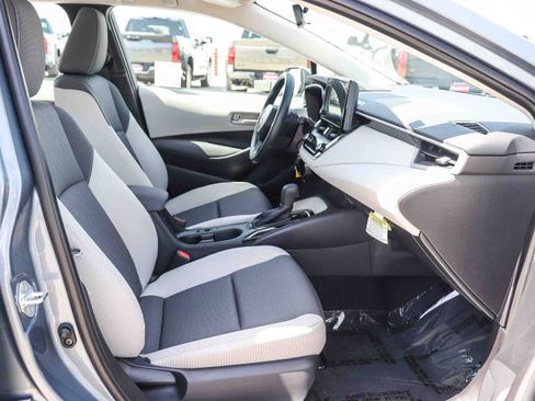 Used 2026 Toyota Corolla LE FWD image 15