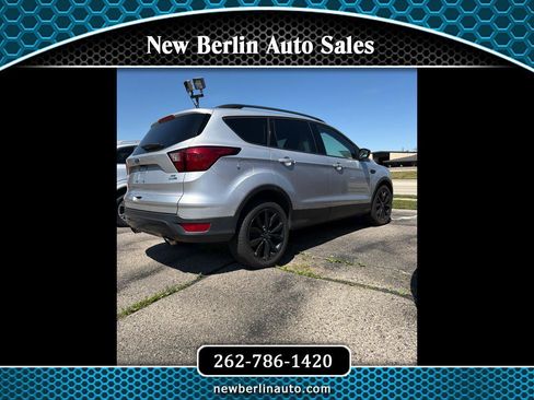 Used 2019 Ford Escape SE AWD/4WD image 1